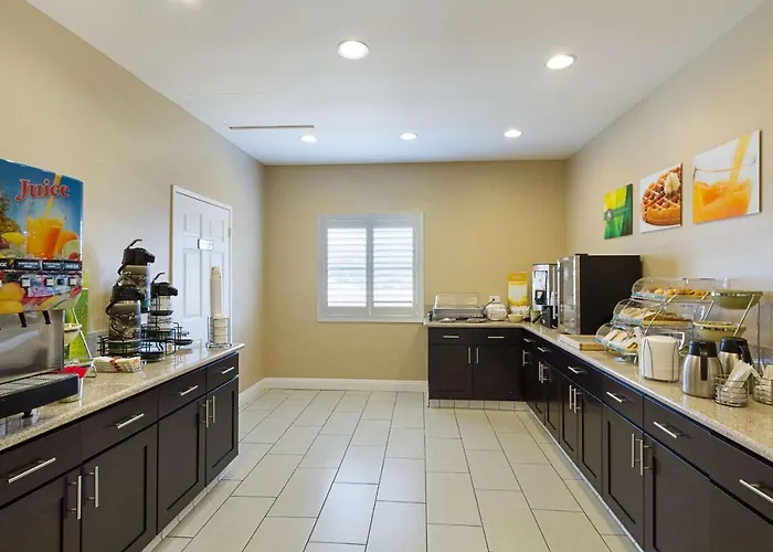 Quality Inn & Suites Huntington Beach