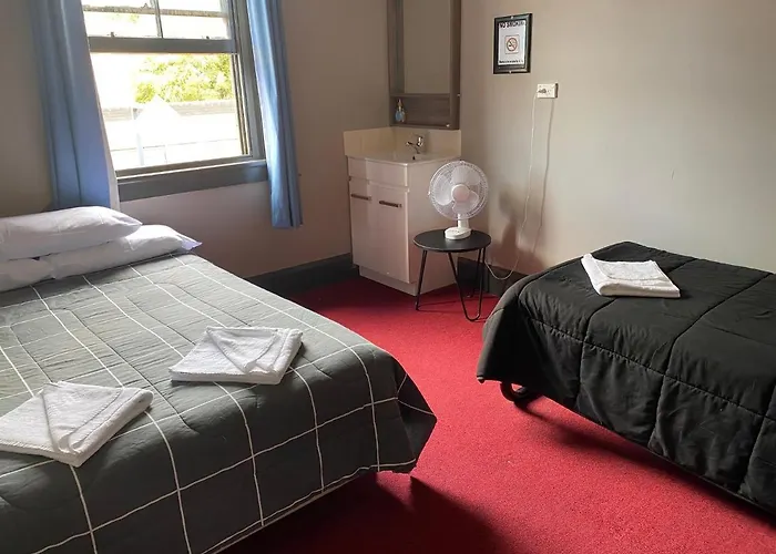 Bayview Hotel - Batemans Bay
