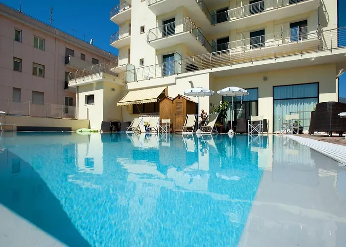Excelsior Hotel E Appartamenti