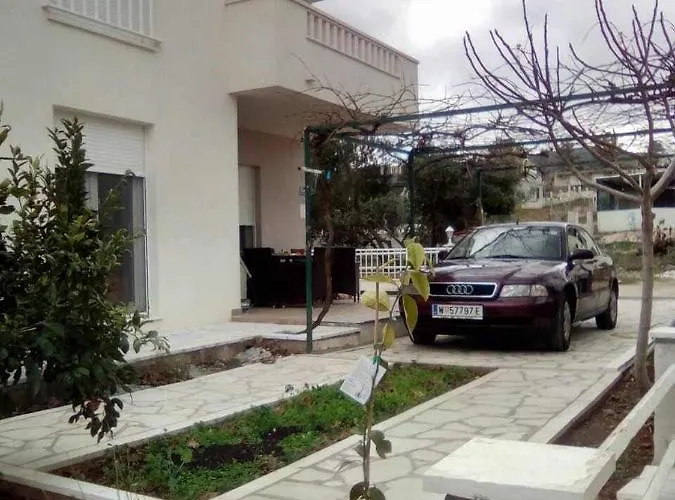 S&M Apartments