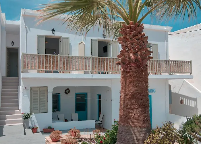 Meltemi Antiparos