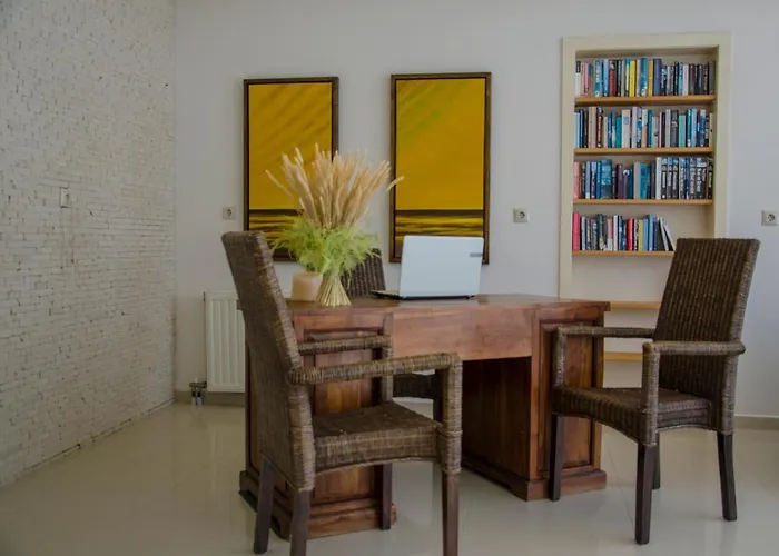 Myrthe Apartments