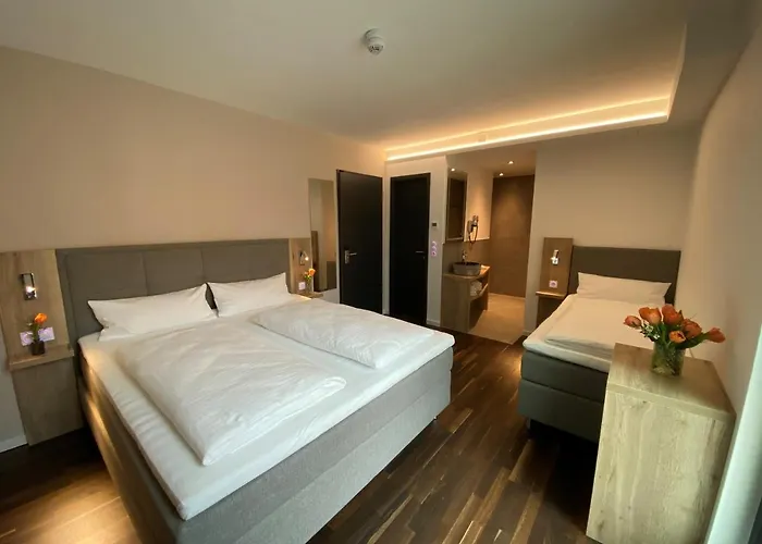 Hotel B4