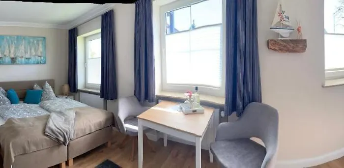 Ostseestrand-Apartments