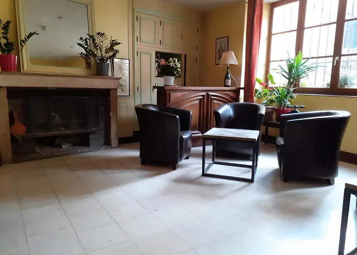 Logis Hotel Restaurant De L'Ecu