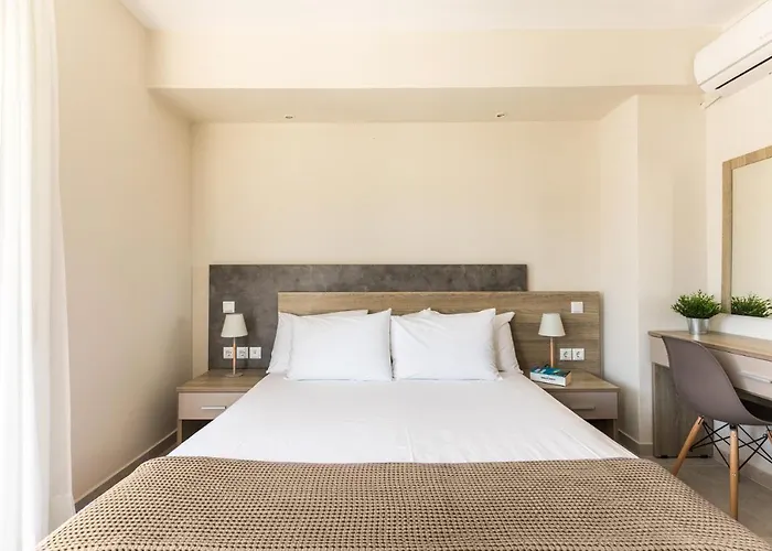 V Luxury Apartments Posidi