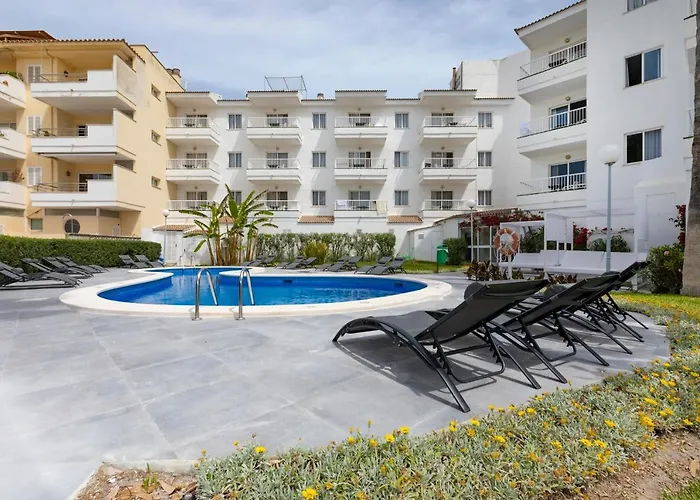Sand Beach Apartments