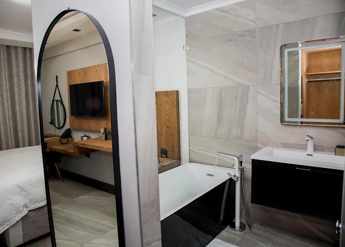 Nare Boutique Hotel