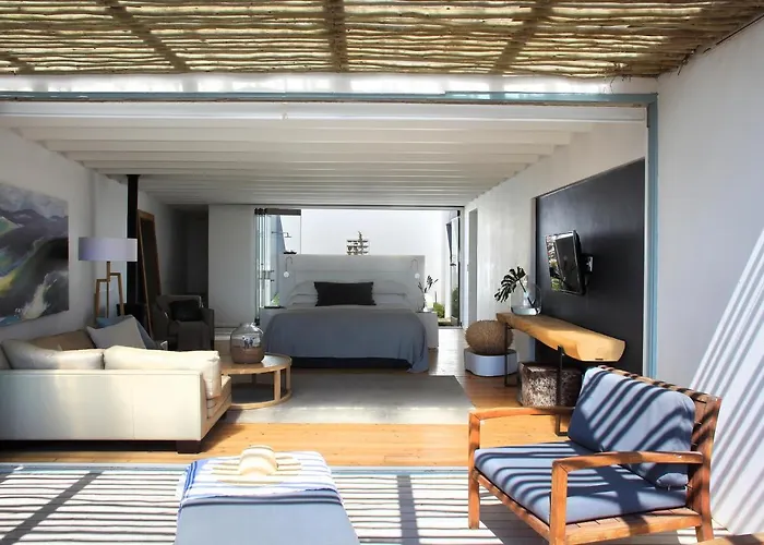 Strandloper Ocean Boutique Hotel