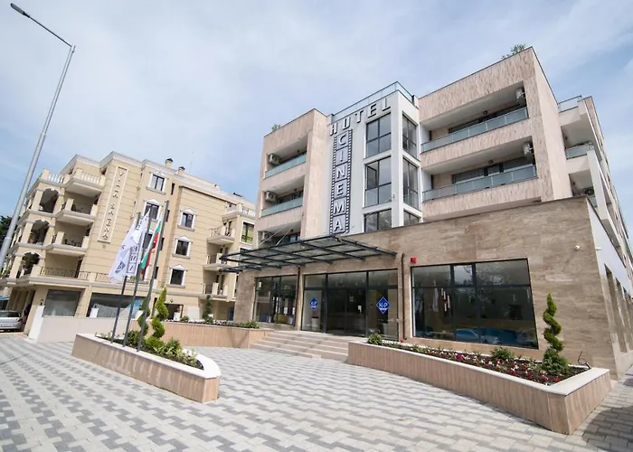 Cinema Hotel