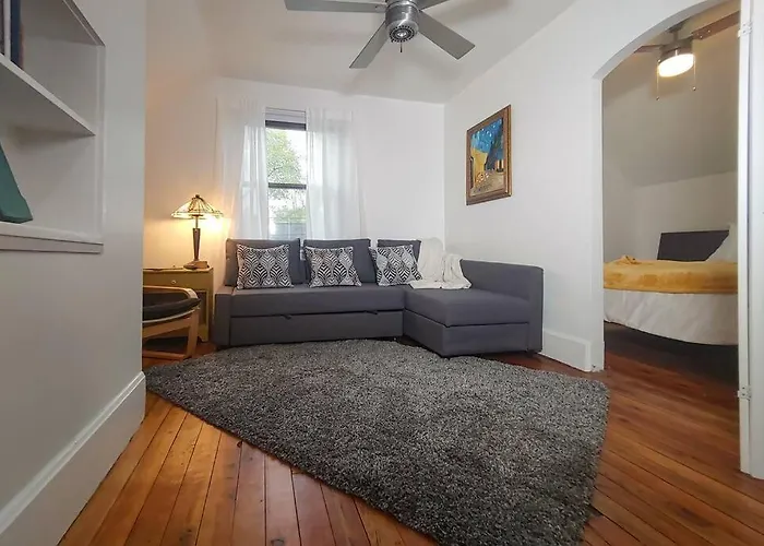 Historic W/Deck, King Bed & Air By Lake Michigan