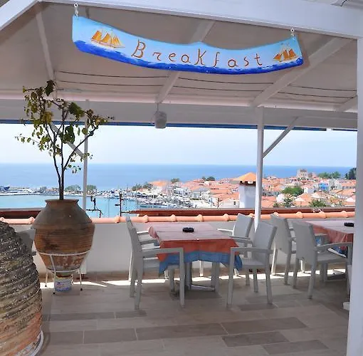 Remezzo Hotel & Studios
