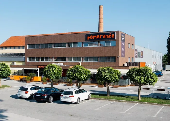 Hotel Pomaranca