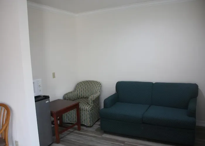 Value Inn & Suites