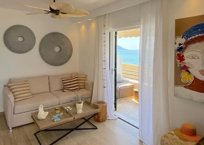 Corfu, Glyfada, Sea La Vie Apartment