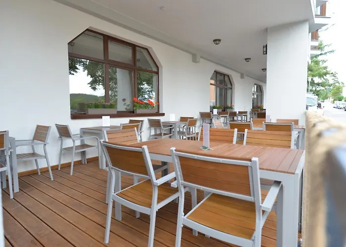 Hotel Laguna & Restaurant