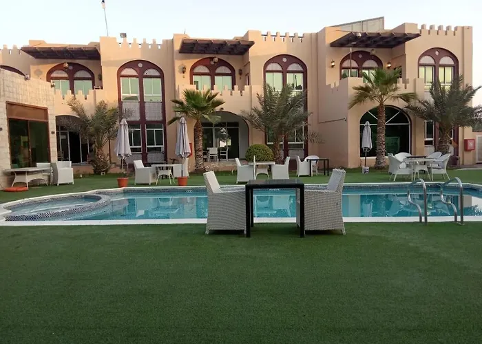 Corniche Palace Hotel