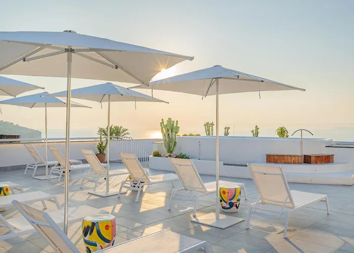 Domo20 Hotel & Rooftop