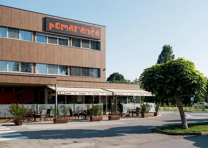 Hotel Pomaranca