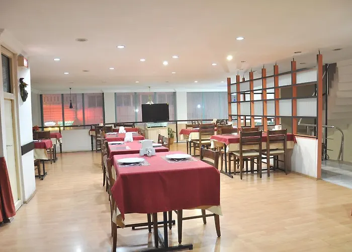 Kosar Hotel