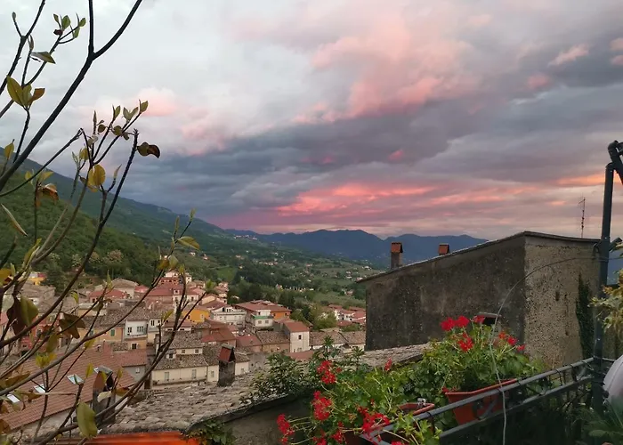 Albergo Diffuso La Castellana “ Camera Della Dama”