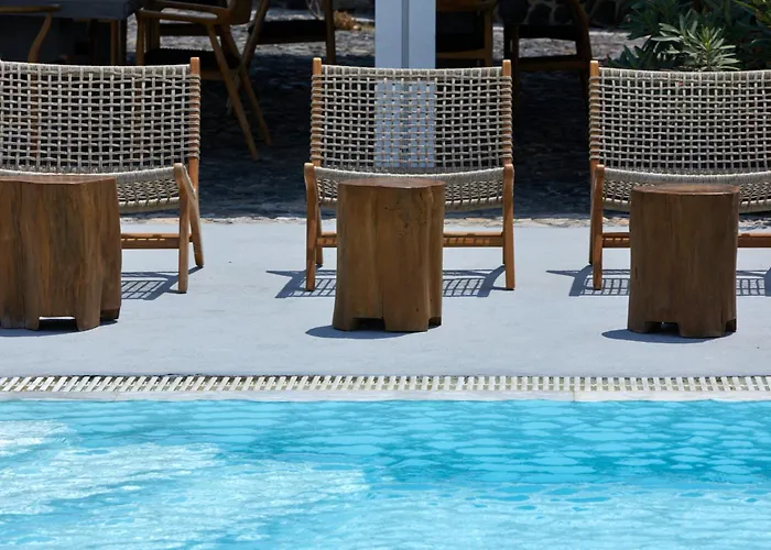 Nuvia Suites