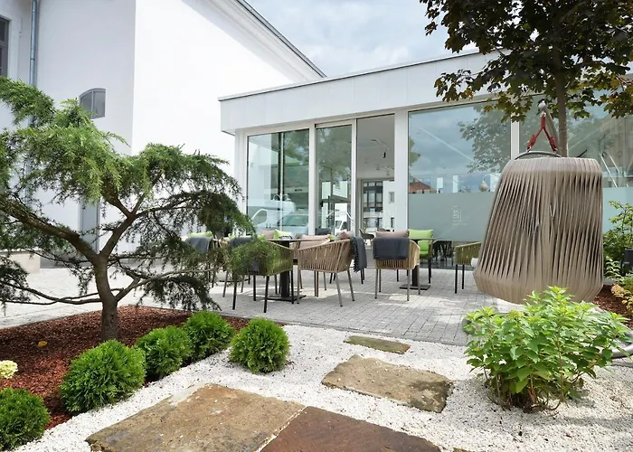 1552 Boutique Hotel