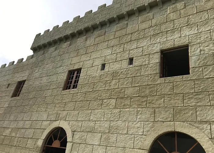 Hotel Fazenda Castelo Santa Clara