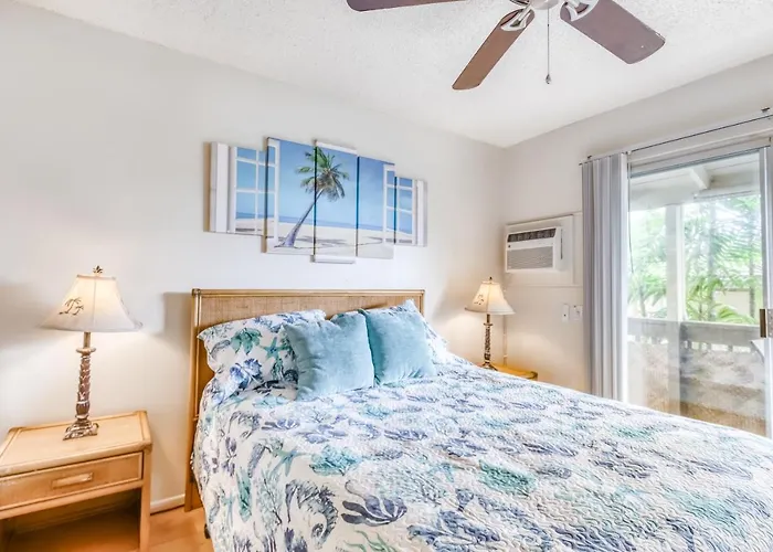 Kona Shores