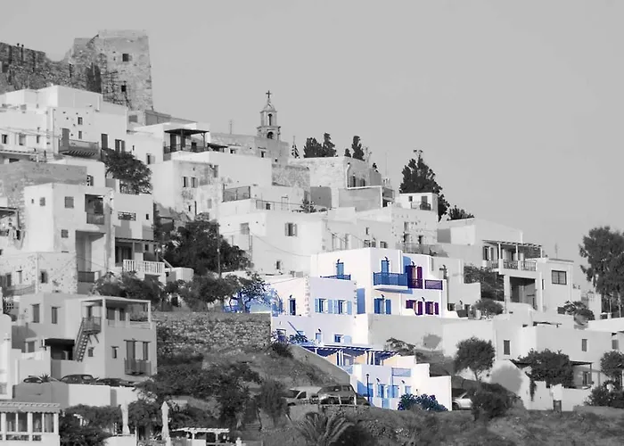 Asvestoti Maisonettes Blue House