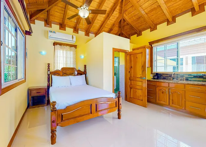 Fla At Hummingbird Estate Gold Standard Certified