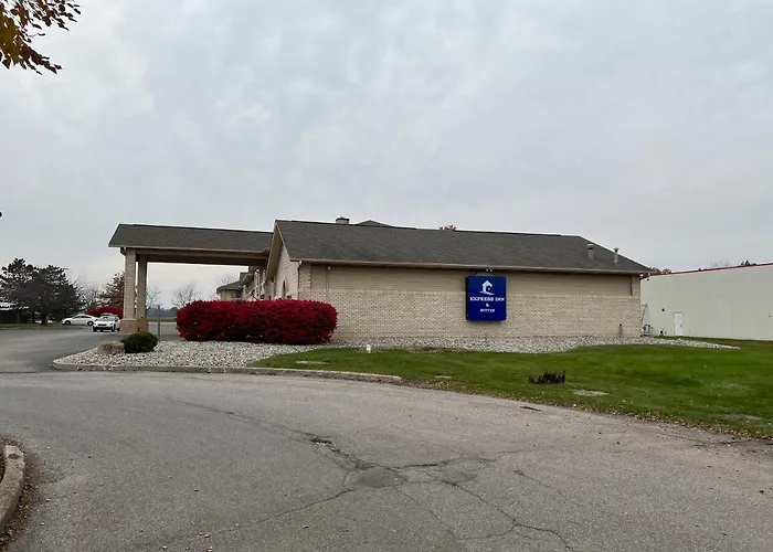 Express Inn & Suites