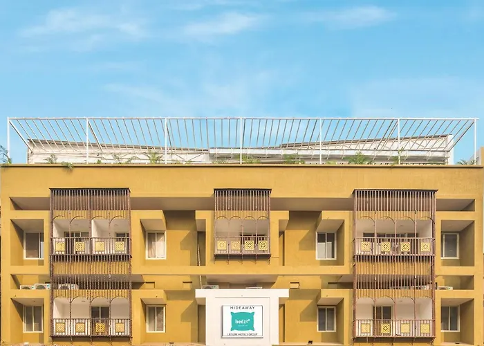Bedzzz Varanasi By Leisure Hotels, 1 Km From Dashwasamedh Ghat