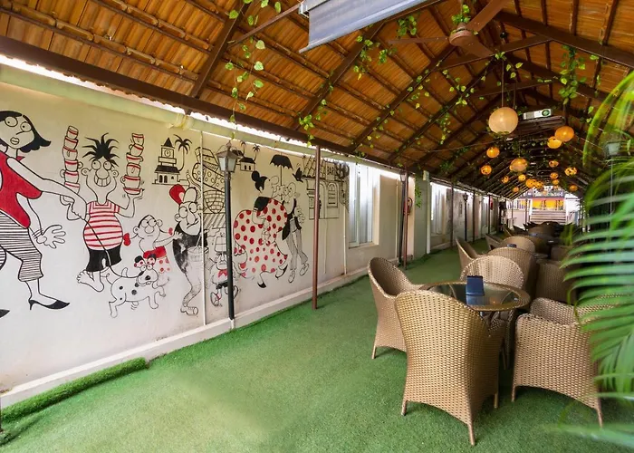 De Lagom Comforts , Comfortable Rooms With Pool & Breakfast - Near Anjuna Beach