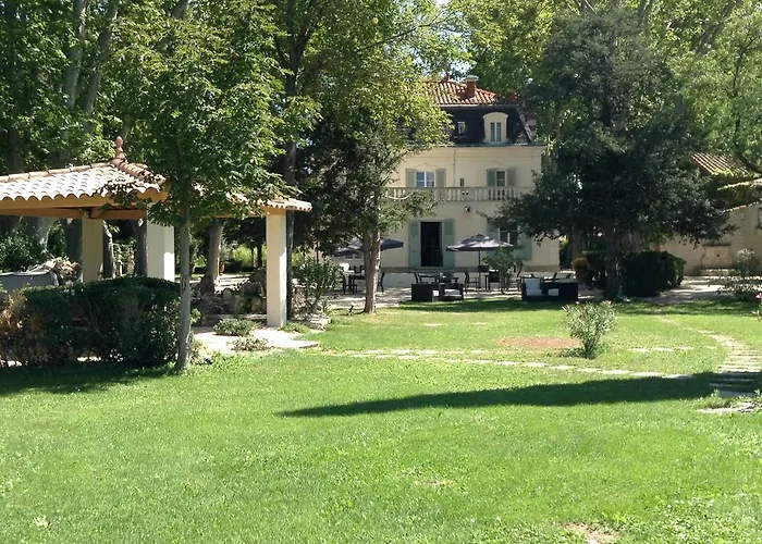 Hostellerie Les Frenes