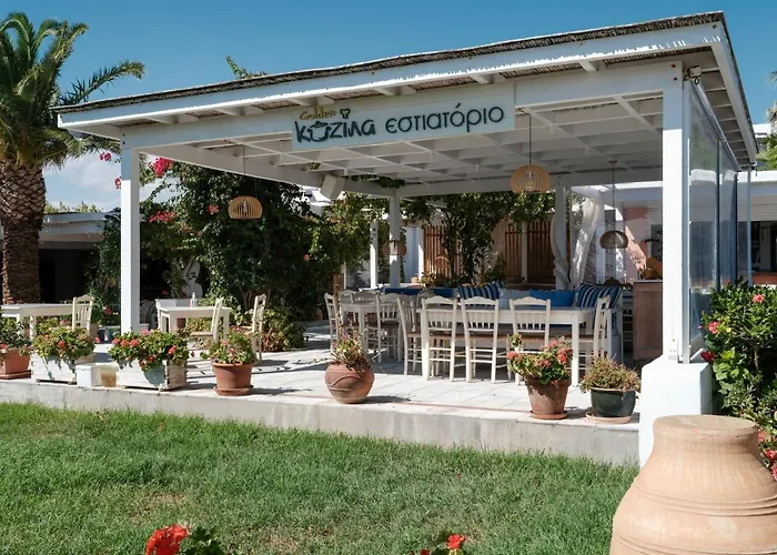 Golden Beach Studios & Suites