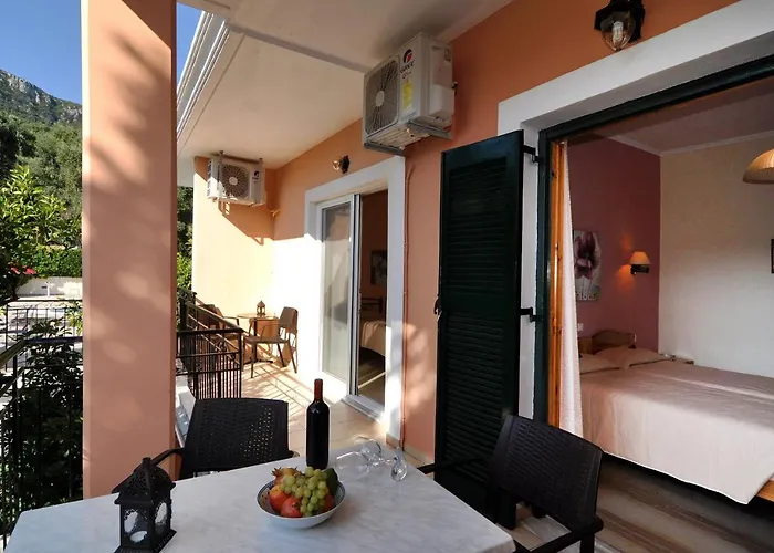 Marilena Studios And Apartments