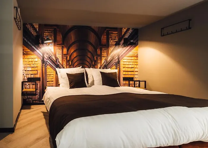 Oldschool Hotel