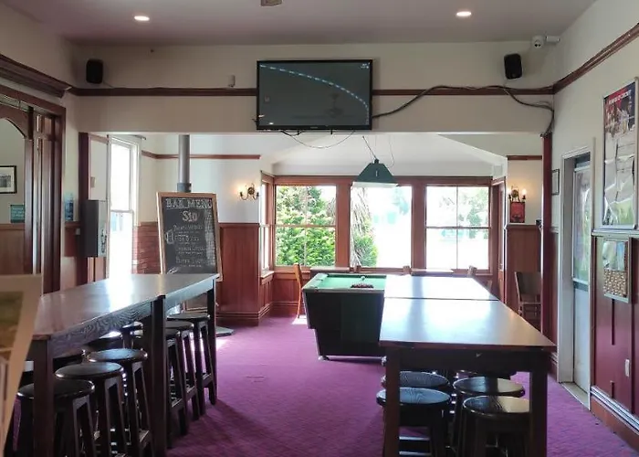 South Rakaia Hotel