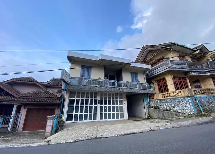 Homestay Srikandi Syariah Dieng Redpartner