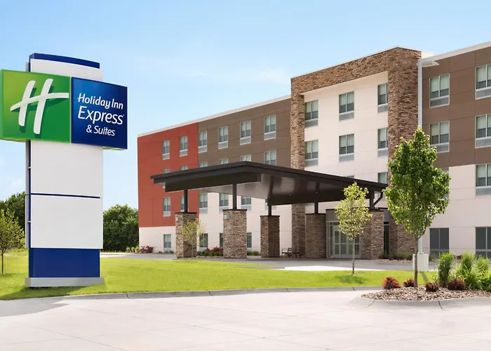Holiday Inn Express & Suites - Savannah N - Port Wentworth By Ihg
