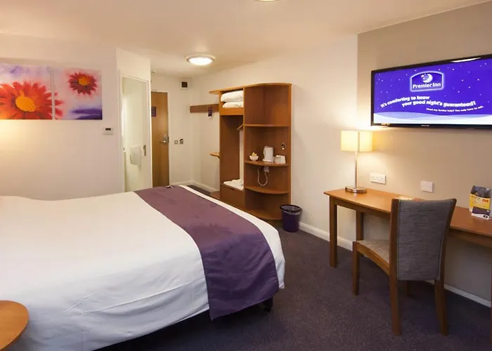 Premier Inn Stratford Upon Avon Waterways