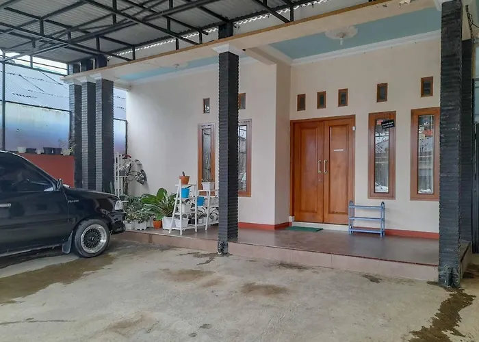 Reddoorz Syariah Near Komplek Candi Arjuna Dieng 2
