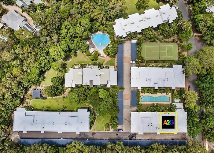 Your Place. Enjoy The Beach Retreat