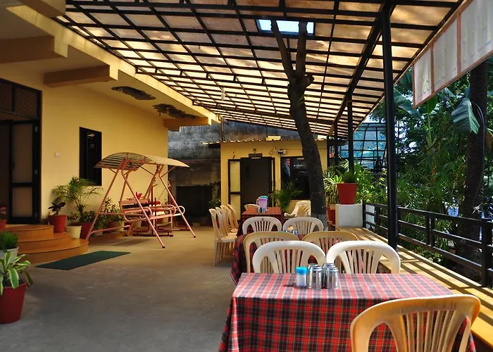 Hotel Oasis