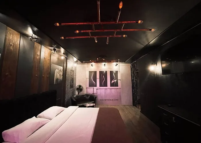 Biplan Hotel