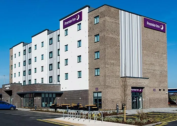 Premier Inn West Bromwich Town Centre