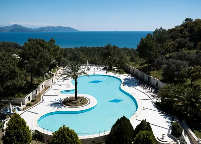 X Life Hotel Sarıgerme 15 - Adult Hotel