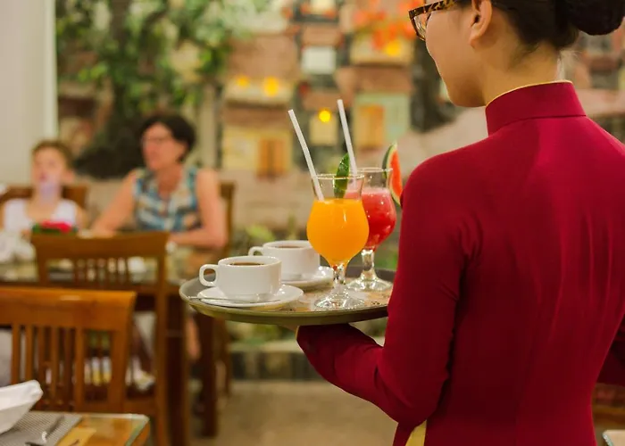 Eliana Ruby Hotel & Travel