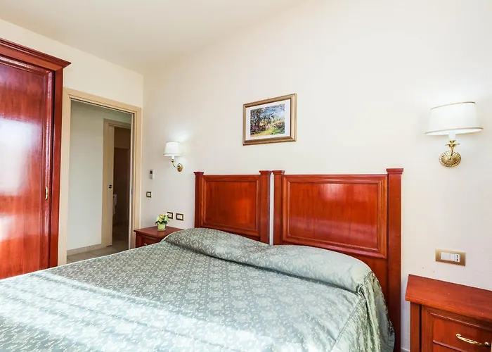 Hotel Regina Elena